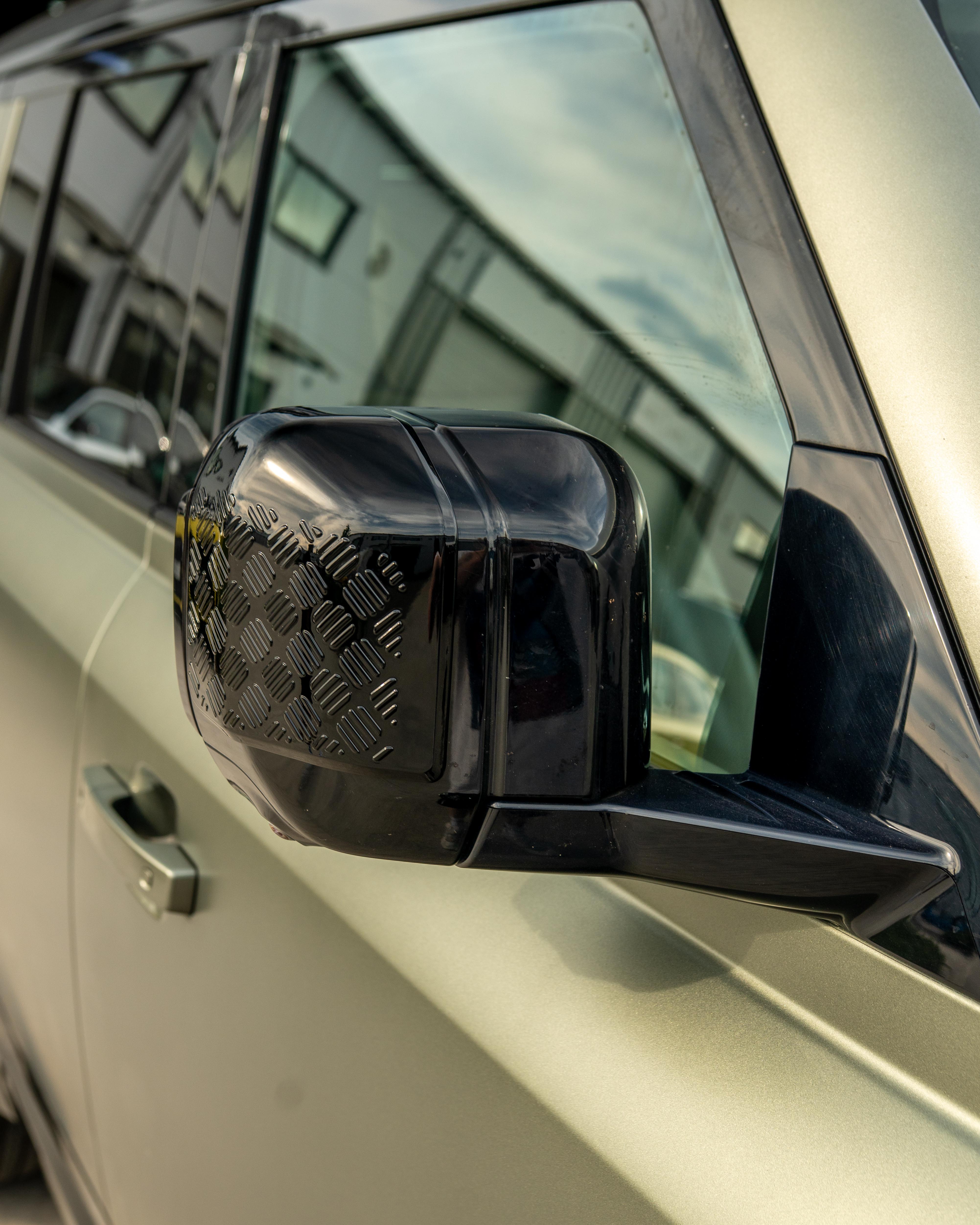 LAND ROVER DEFENDER L663 110 GLOSS BLACK ANTI SCRATCH TRIM SET (2020+)