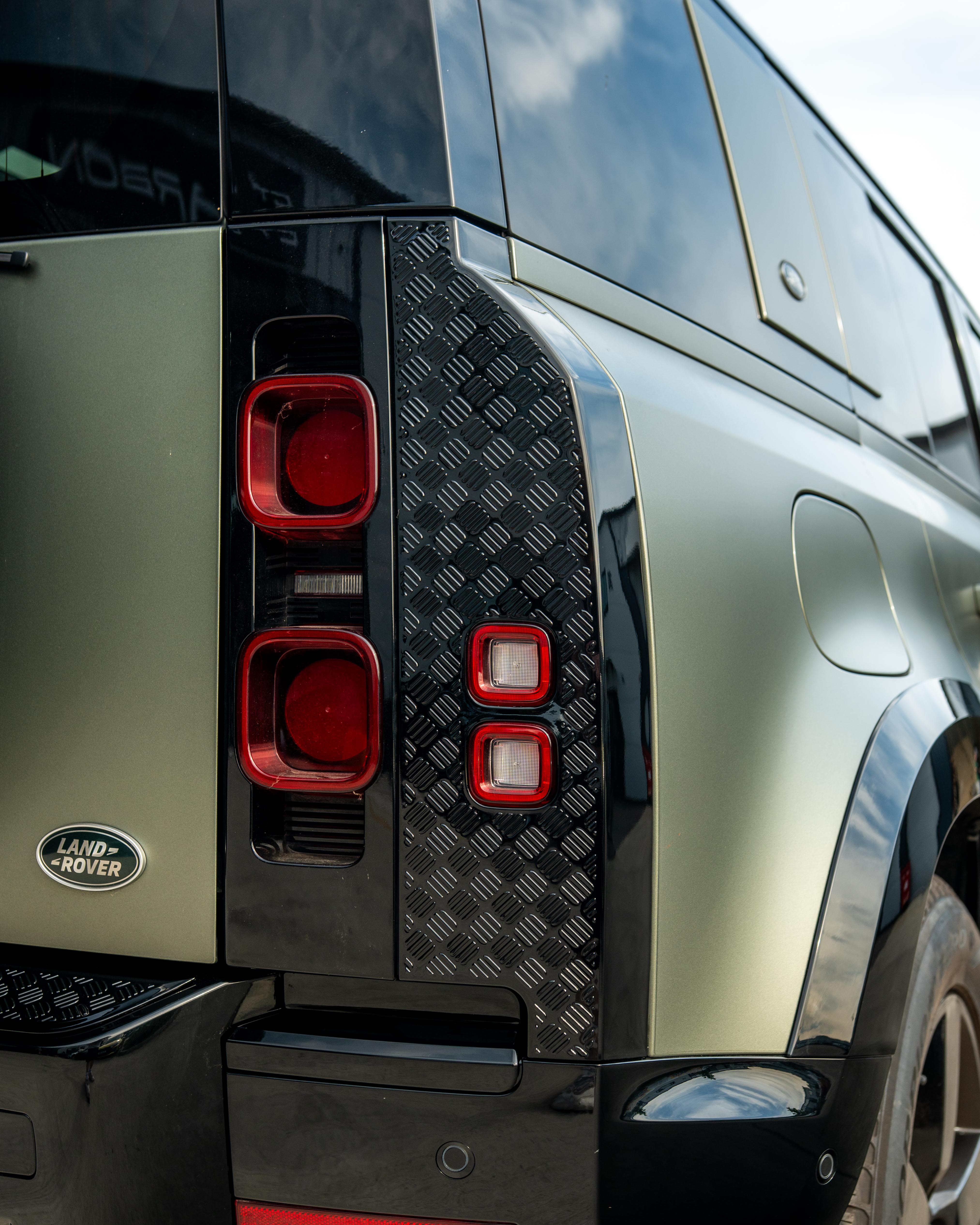 LAND ROVER DEFENDER L663 110 GLOSS BLACK ANTI SCRATCH TRIM SET (2020+)